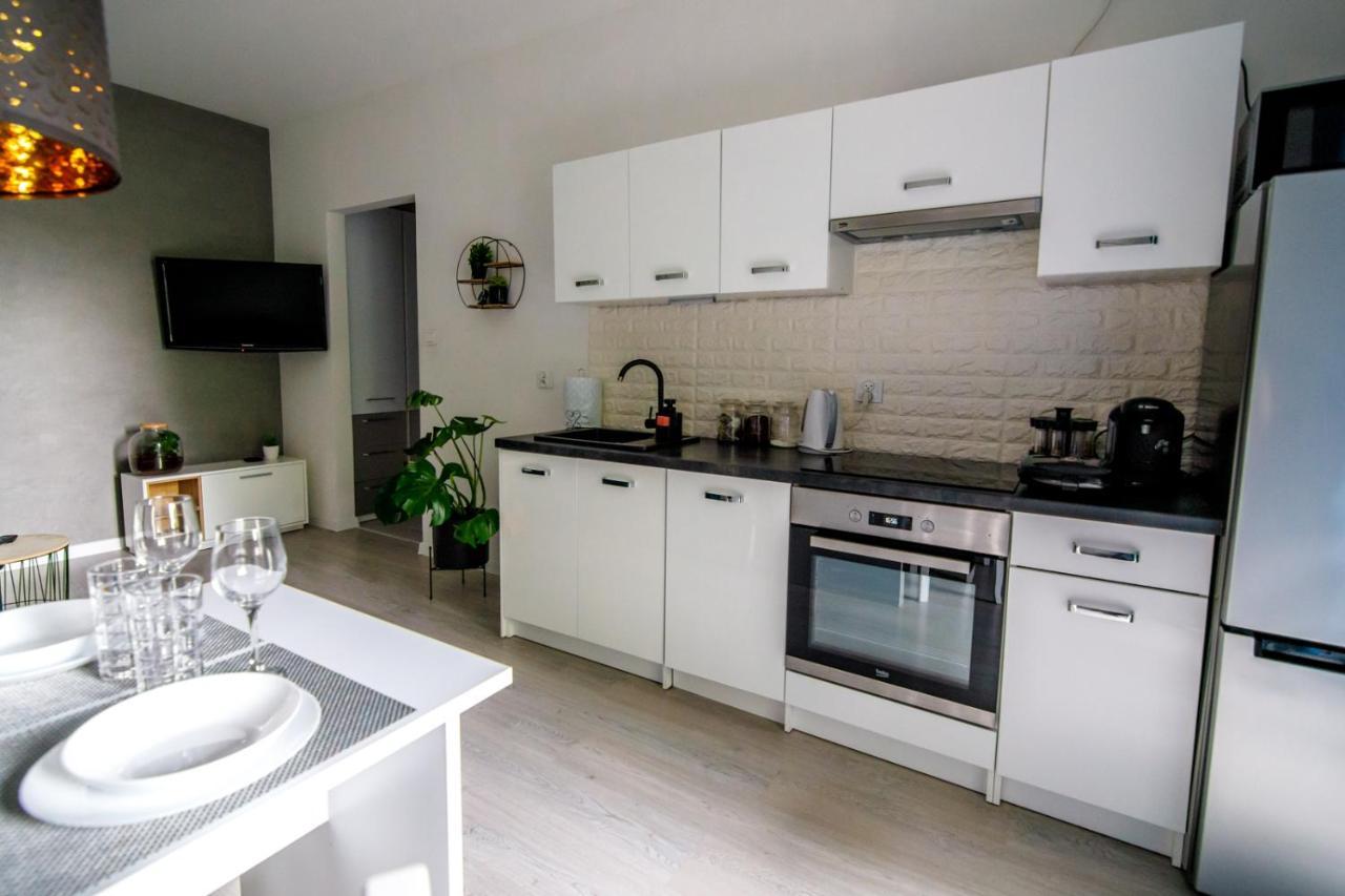 Appartement Apartament White à Iława Extérieur photo